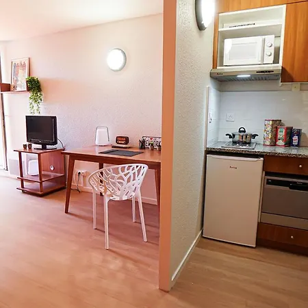 Uxco Grenad'inn Apartmán *