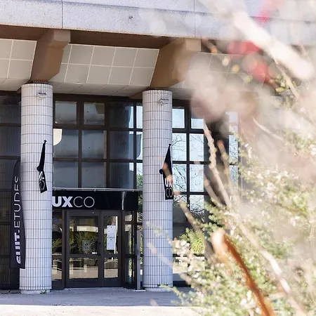 Uxco Grenad'inn Apartment *