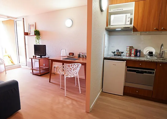 Uxco Grenad'inn Apartment *