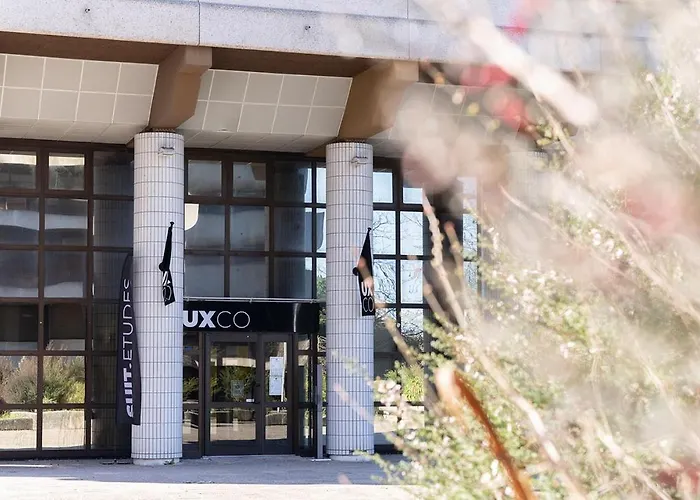 Uxco Grenad'inn Apartment *